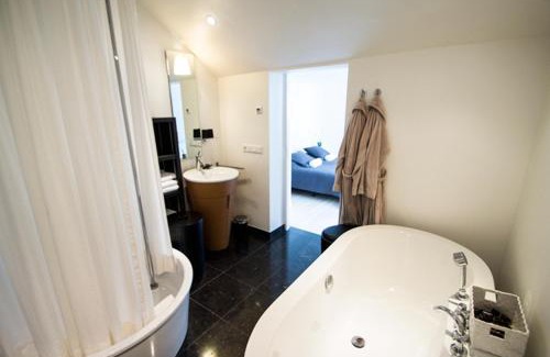 Jekerkwartier Hotel | Galerie Hotel Dis