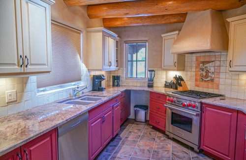 South Capitol Casa | Galisteo Casita - Walking distance to the Plaza