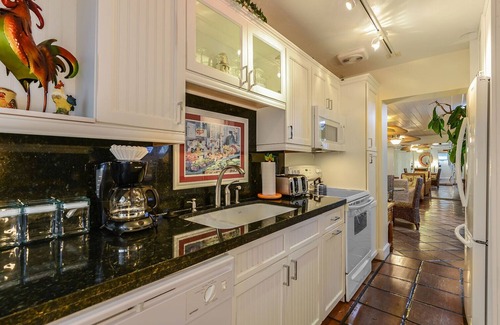 Historic Seaport Condominio | Galleon Resort Waterfront Luxury en Old Town Key West