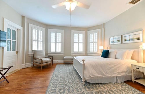Edenton Cama Y Desayuno | Captain's Quarters Rm. 7