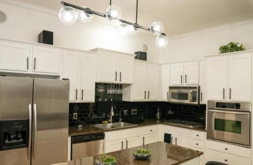 Fayetteville Apartamento | Gallery Guest