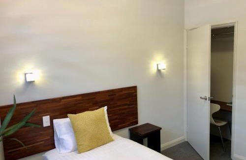 Bibra Lake Hotel | Gallery Hotel