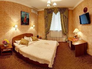 Shevchenkivs'kyi District Hotel | Gallery Hotel Gintama Apgrade