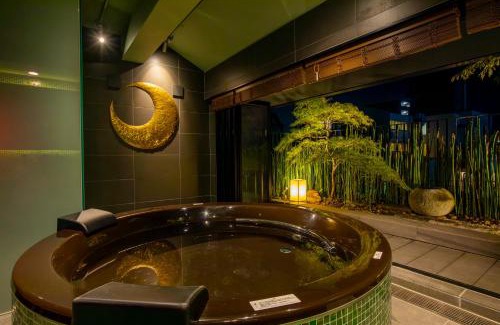 Karasuma Apartamento | gallery hotel KAGUYA