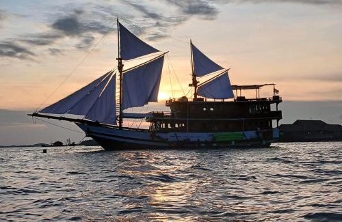 Batam Alquiler De Eote | Gallia Phinisi Batam