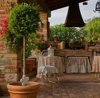Monzambano Cama Y Desayuno | Gallo delle Pille