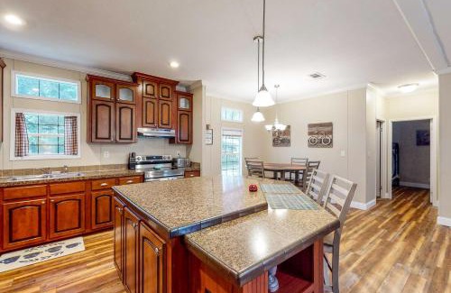 Williston Casa | Gallop Away