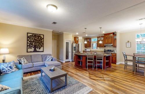 Williston Casa | Gallop Away