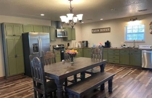 Mena Casa | Galloping Rooster Ranch House