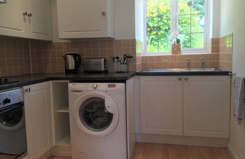Findon Cabaña | Gallops Farm Holiday Cottages