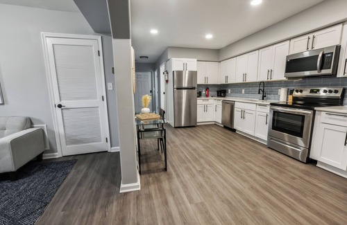 New Castle Apartamento | Galloway 113 I Spacious Garden Style Retreat