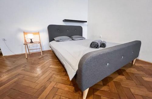 Ljubljana Old Town Apartamento | Gallus' Secret Romance