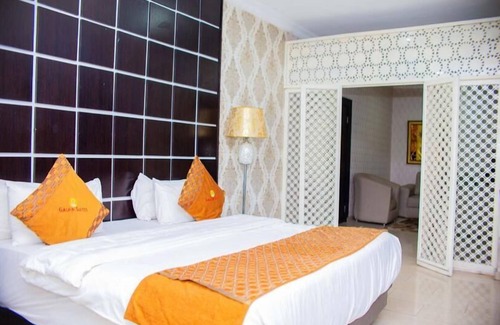 Ojodu Hotel | Galpin Suites Hotel