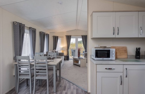 Pickering Cabina | GALTRES LODGE - a holiday cottage that sleeps 4 guests in 2 bedrooms
