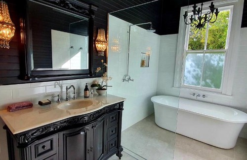 Gloucester Casa | Galway