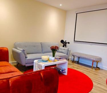 Roscoe Casa | Galway Paradisus