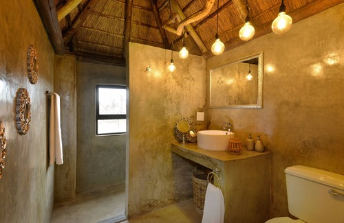 Joe Morolong Cabina | Gamagara Africa private nature reserve