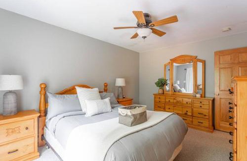 Albrightsville Casa | Game Area Open Concept 4 BDR