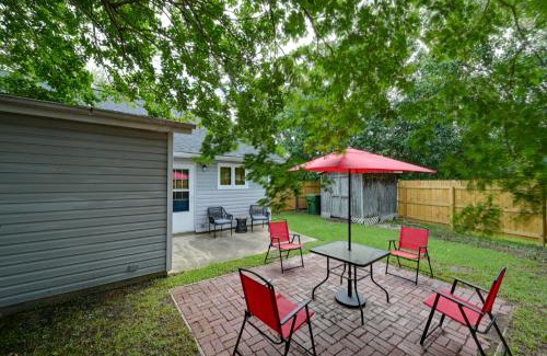 Greenville Casa | Game Day Ready Greenville Stay with Patio Dining