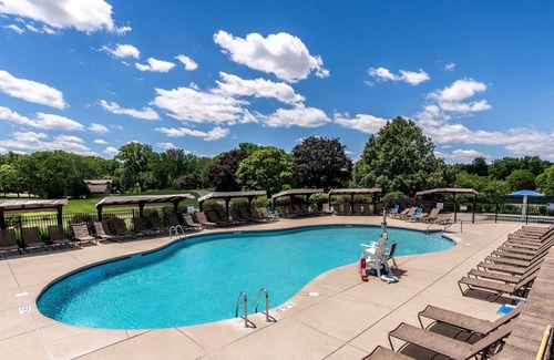 Fontana Casa | Game Lover's Getaway In Abbey Springs W/ Golf Cart