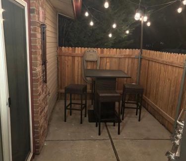Southeast Boise Casa | Game Night Condo, Downtown - Bsu - Darts & More!