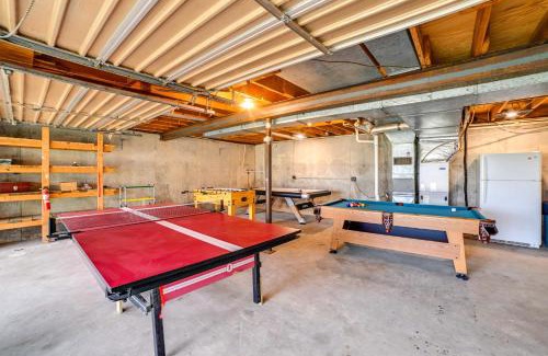 Springville Casa | Game Room and Decks Family Cabin in Springville!