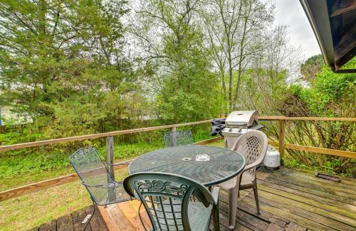 Springville Casa | Game Room and Decks Family Cabin in Springville!