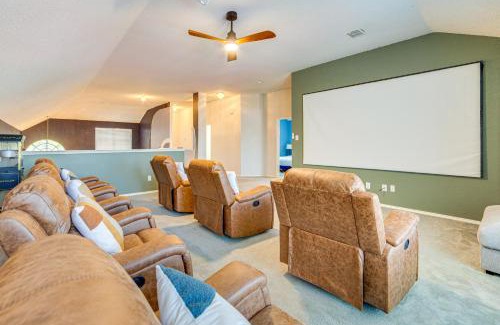 South Arlington Casa | Game Room, Hot Tub and Pool! Grand Prairie Getaway