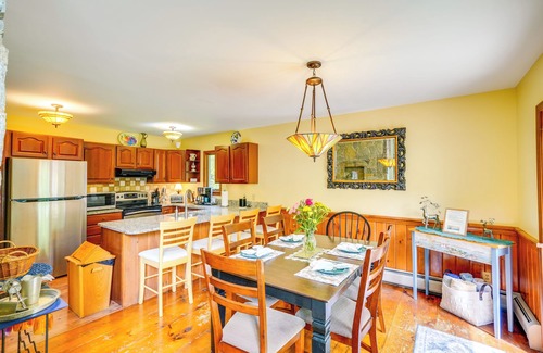 West Dover Casa | Game Room, Hot Tub! Year-Round Dover Retreat