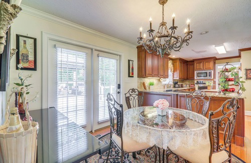 Gainesville Casa | Game Room + Pond: Spacious Gainesville Getaway!