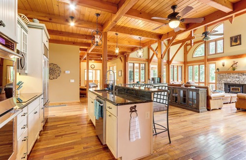 Dahlonega Casa | Game Room & Pool: Group Getaway in Dahlonega!