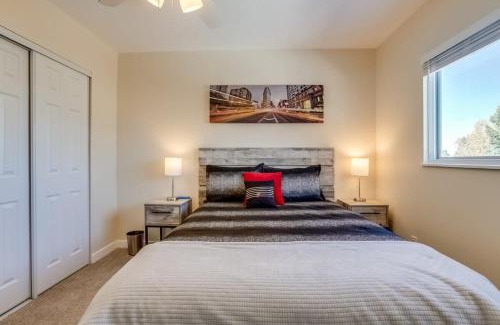 Parkborough Casa | Gameroom and Theater in a breathtaking home