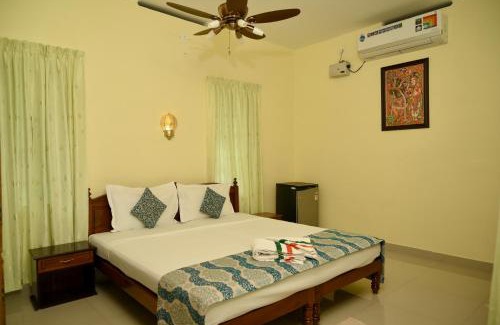 Venganoor Cama Y Desayuno | Ganesh Ayurveda Holiday Home