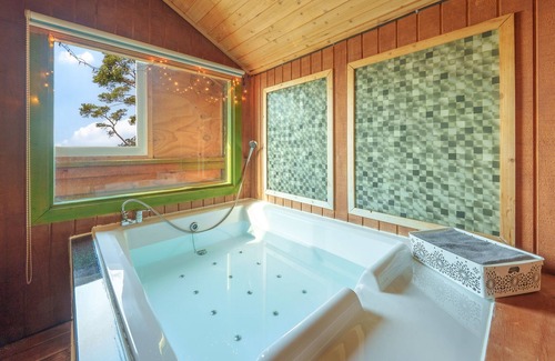 Ganghwa Casa | Ganghwado Dongmag Spa Pension