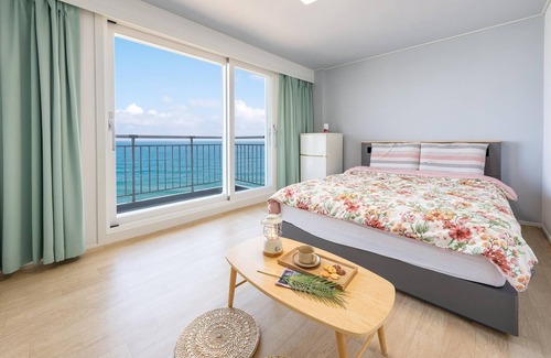 Jumunjin-eup Casa | Gangneung Haerang Pension