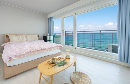 Jumunjin-eup Casa | Gangneung Haerang Pension