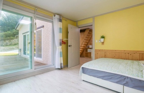 Oeseo Casa | Gapyeong Blue B Pension