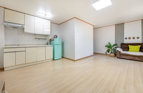 Deokhyeon Casa | Gapyeong Noksu Valley Pet Group Pension