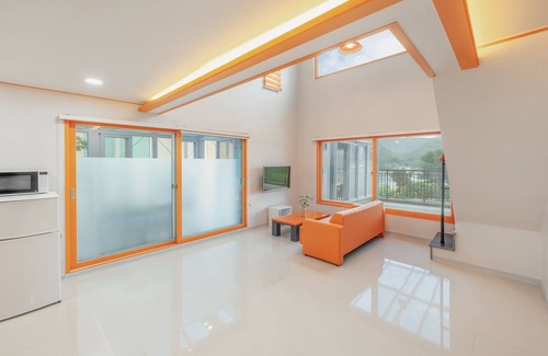 Gapyeong Casa | Gapyeong The Hue Spa Pension