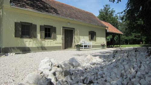 Garabonc Casa | Gara Cottage
