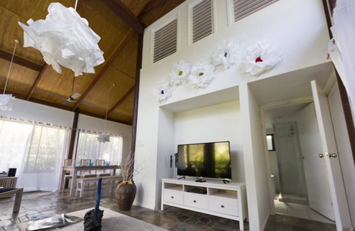 Mudgeeraba Casa | Garasu Lodge