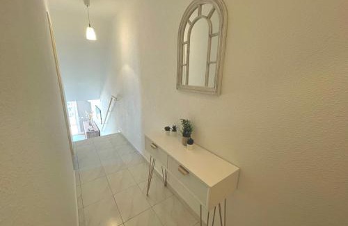 Almadraba-Canyelles Apartamento | Garbinell