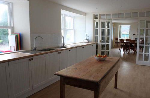 Fochabers Casa | Garbity Farmhouse - beautiful 6-bedroom Farmhouse with open fires