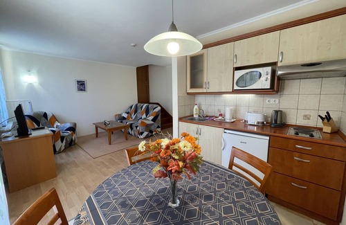 Heviz Apartamento | Garda apartman