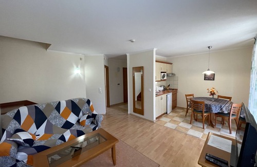 Heviz Apartamento | Garda apartman