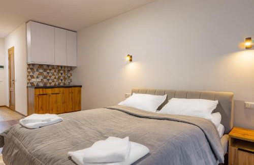 Bukovel Apartamento | GARDA - Breakfast included in the price Restaurant Free Parking Mountain view Kitchen in the apartment separate entrance