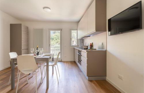 Torbole sul Garda Apartamento | GARDA LIVING APARTMENTS Torbole 2
