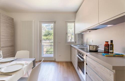 Torbole sul Garda Apartamento | GARDA LIVING APARTMENTS Torbole 2