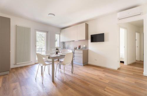 Torbole sul Garda Apartamento | GARDA LIVING APARTMENTS Torbole 2