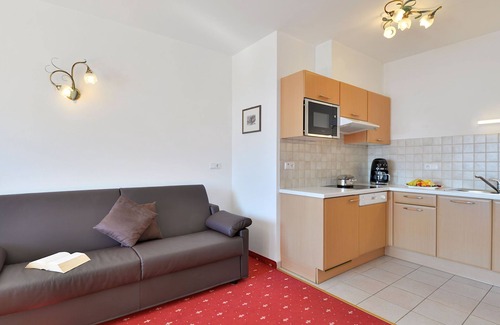 Albions Apartamento | Garden 102 by Interhome